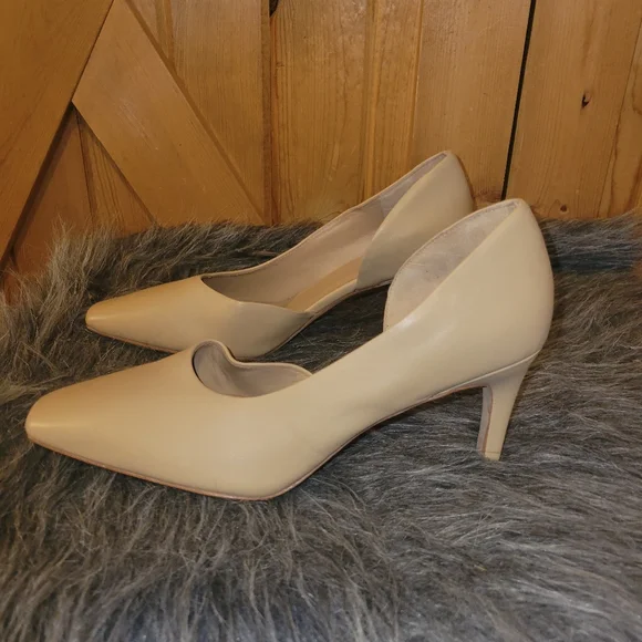 Vince Tiana Point-Toe Nude Leather Pumps square toe Size 9.5 M - Picture 9 of 16